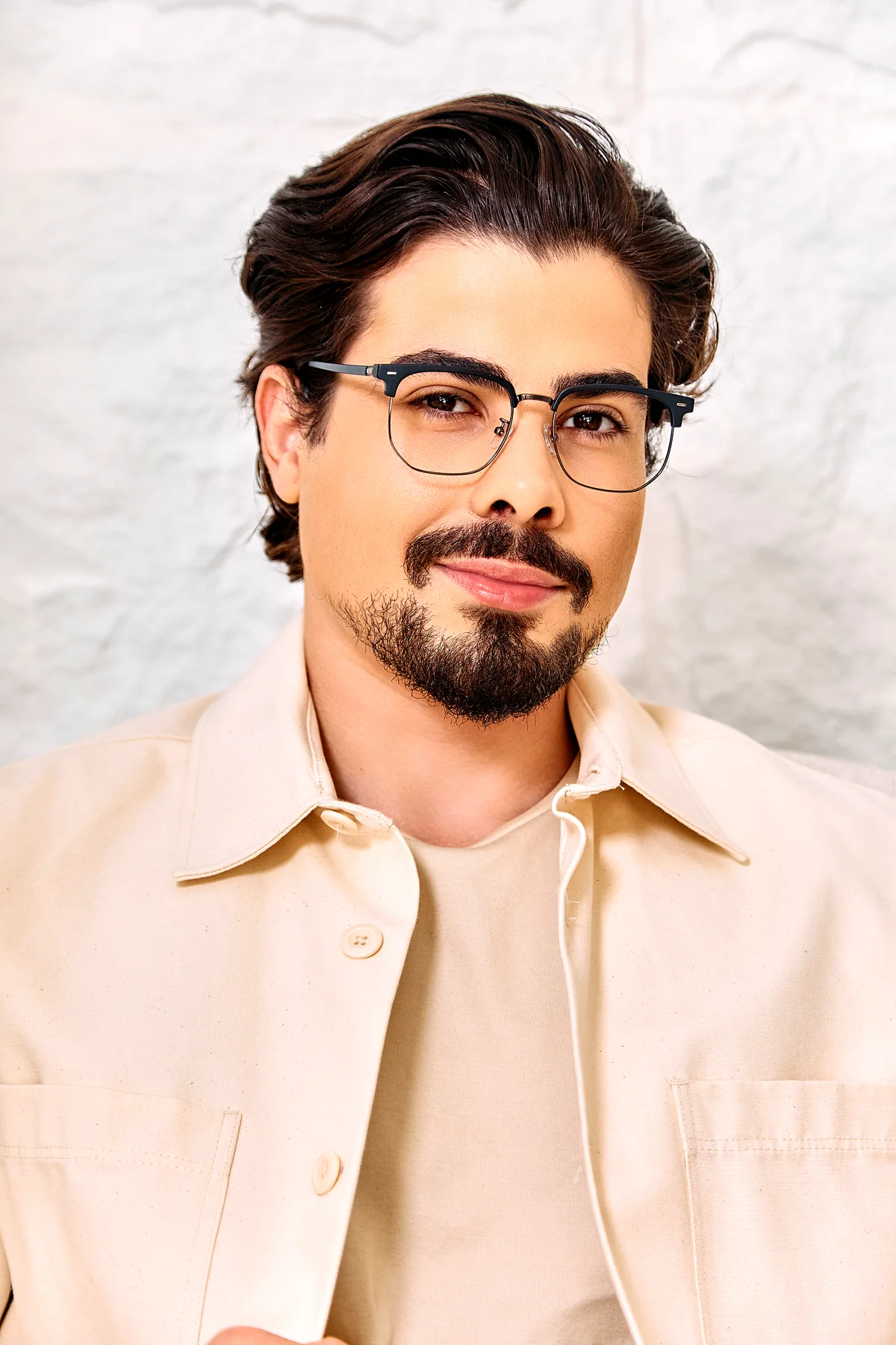 Homem usando óculos OSV